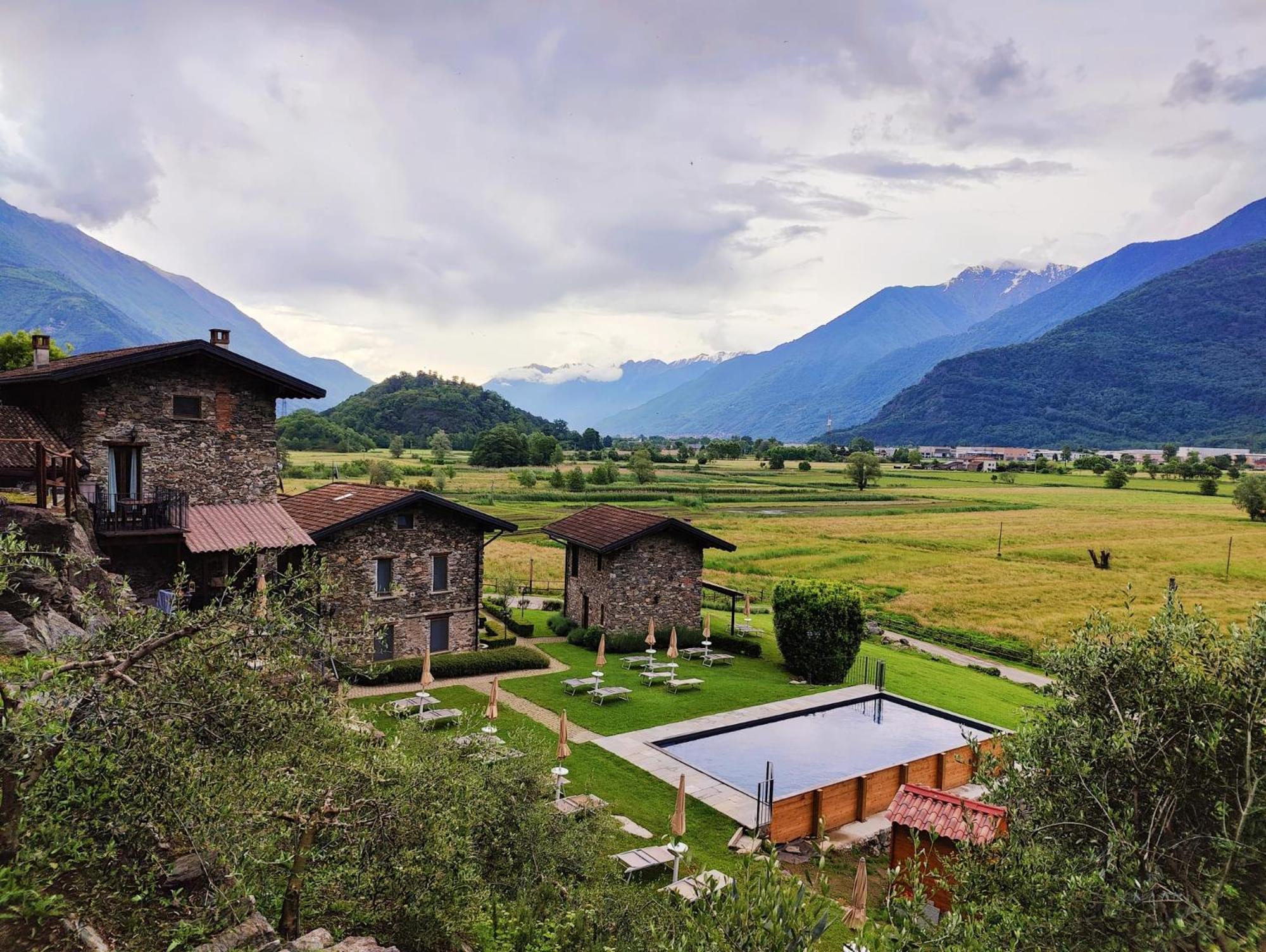 Borgo Erbiola Farm stay