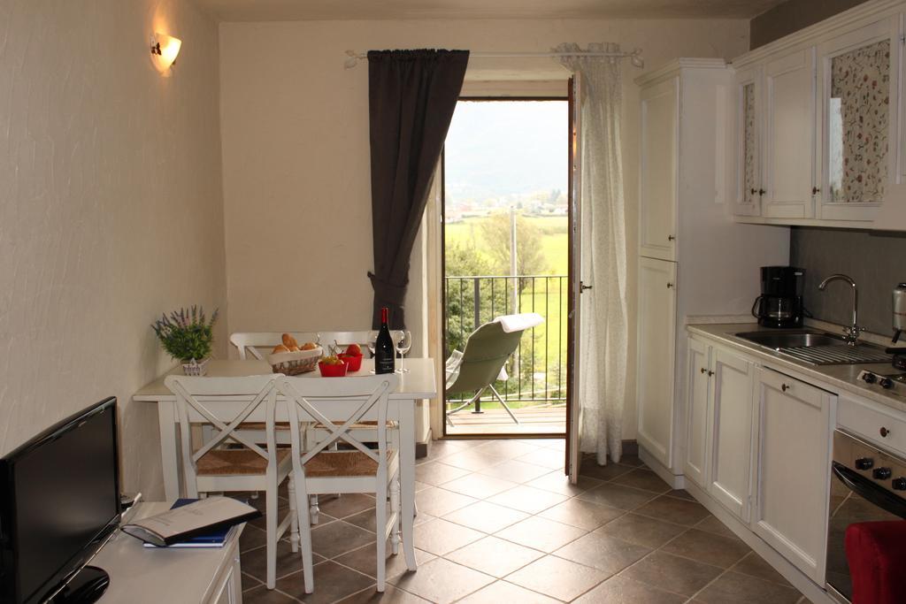 Borgo Erbiola Farm stay