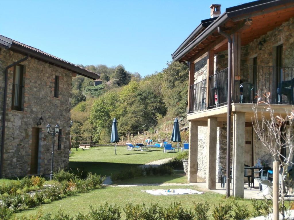 Borgo Erbiola Farm stay Colico