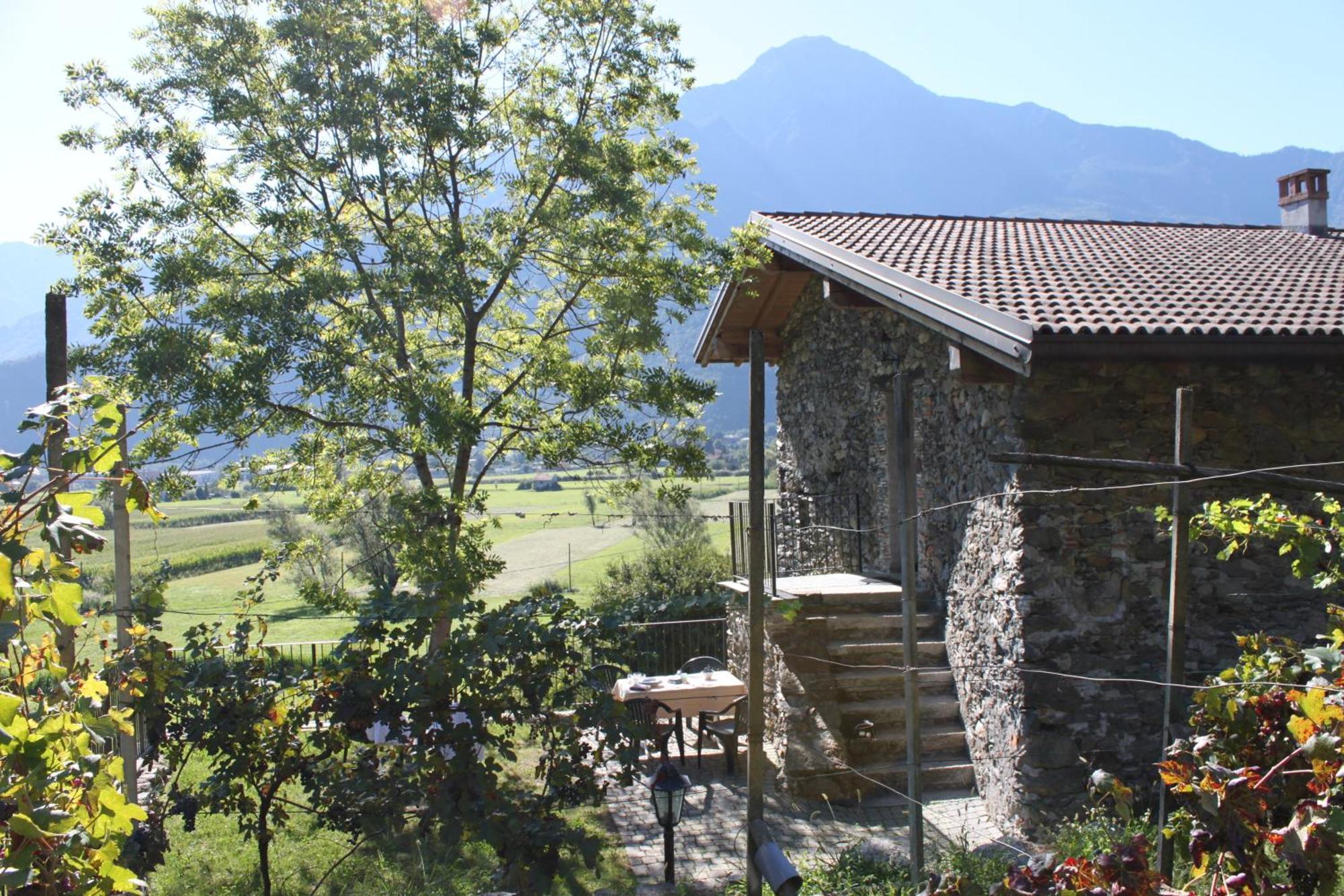 Borgo Erbiola Farm stay