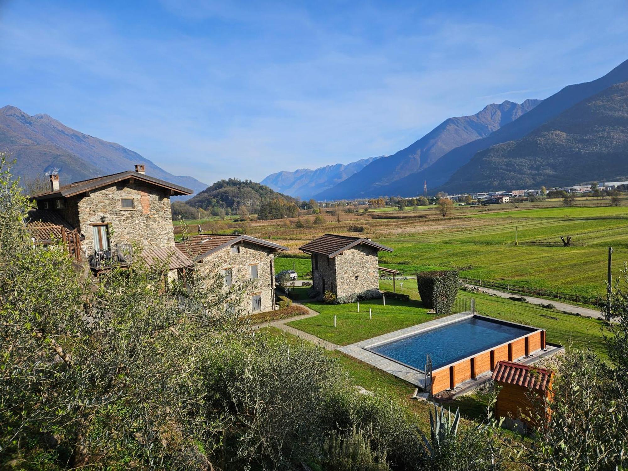 Borgo Erbiola Farm stay