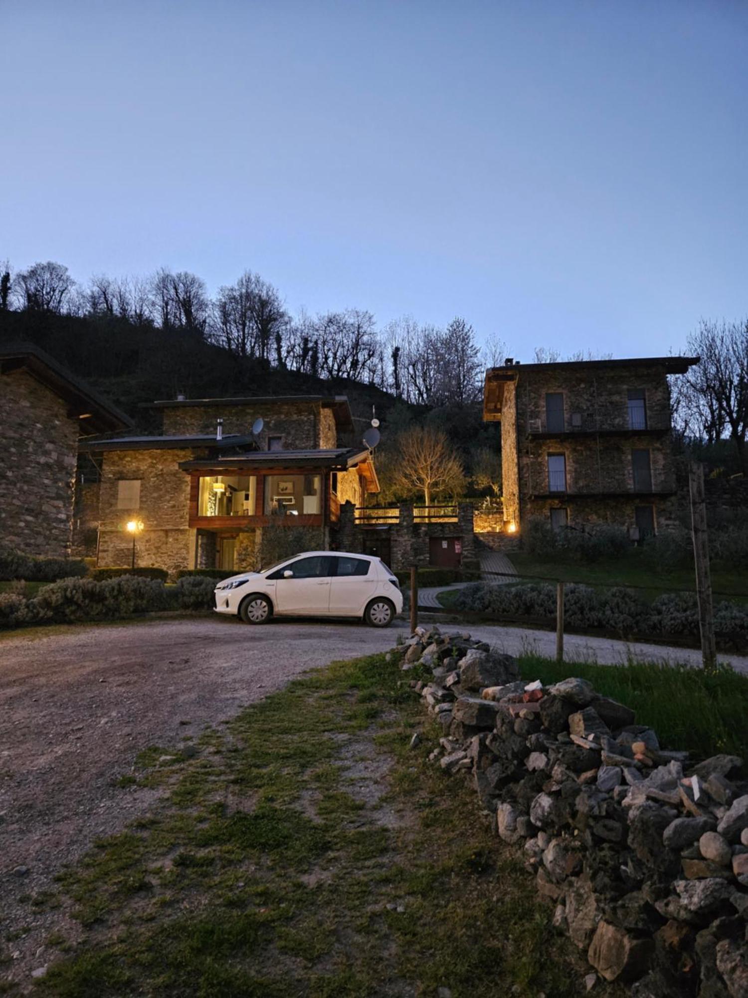 Farm stay Borgo Erbiola *